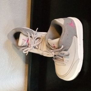 Jordan Flights, 7C, Lt. Grey/Pink/Dk. Grey
